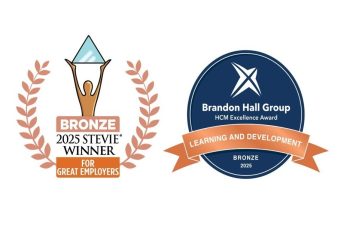 Ali Raif İlaç’a Uluslararası Çift Ödül