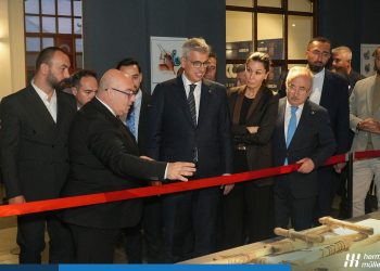 Sağlık Bakanı Kemal Memişoğlu Samsun Cerrahi Aletler ve Sağlık Müzesi’ni gezdi