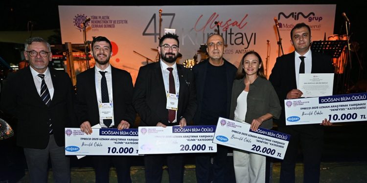 Doğsan Bilim Ödülleri 2025 Sahiplerini Buldu