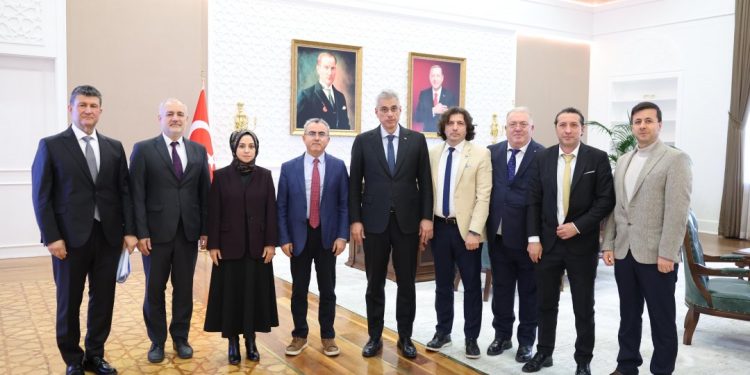 TÜMSAD, Sağlık Bakanı Memişoğlu’nu ziyaret etti