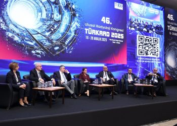 TÜRKRAD 2025: TÜRK RADYOLOJİSİNİN BİLİMSEL ZİRVESİ ANTALYA’DA GERÇEKLEŞTİRİLDİ
