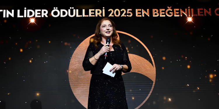 Bristol Myers Squibb Türkiye Genel Müdürü Ece Kaşıkcı’ya Altın Lider Ödülü