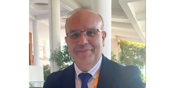 HER NEFESTE İNME RİSKİ: SİGARA DEĞİL, BEYNİMİZİ TÜKETİYORUZ
