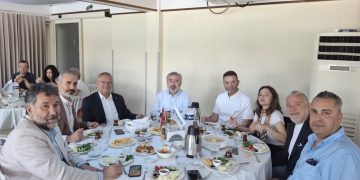 MASSİAD ÜYELERİ GELENEKSEL KAHVALTIDA BULUŞTU