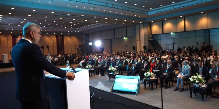 Bakan Memişoğlu Uluslararası Sağlık Teknolojileri Değerlendirme Birliği Yıllık Toplantısı’na Katıldı